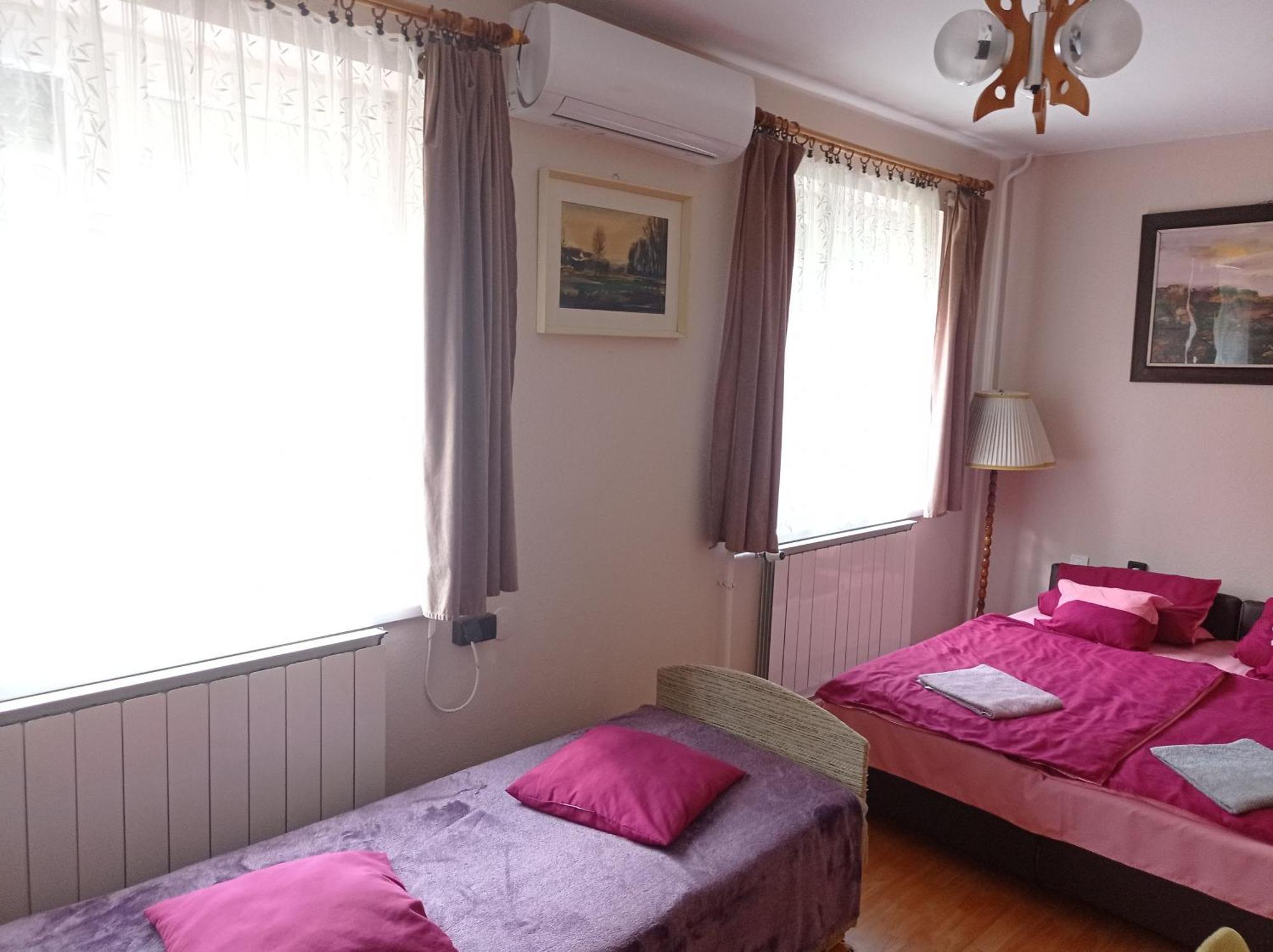 Partifecske Vendeghaz Hotel ทิสซาฟือแรด ภายนอก รูปภาพ